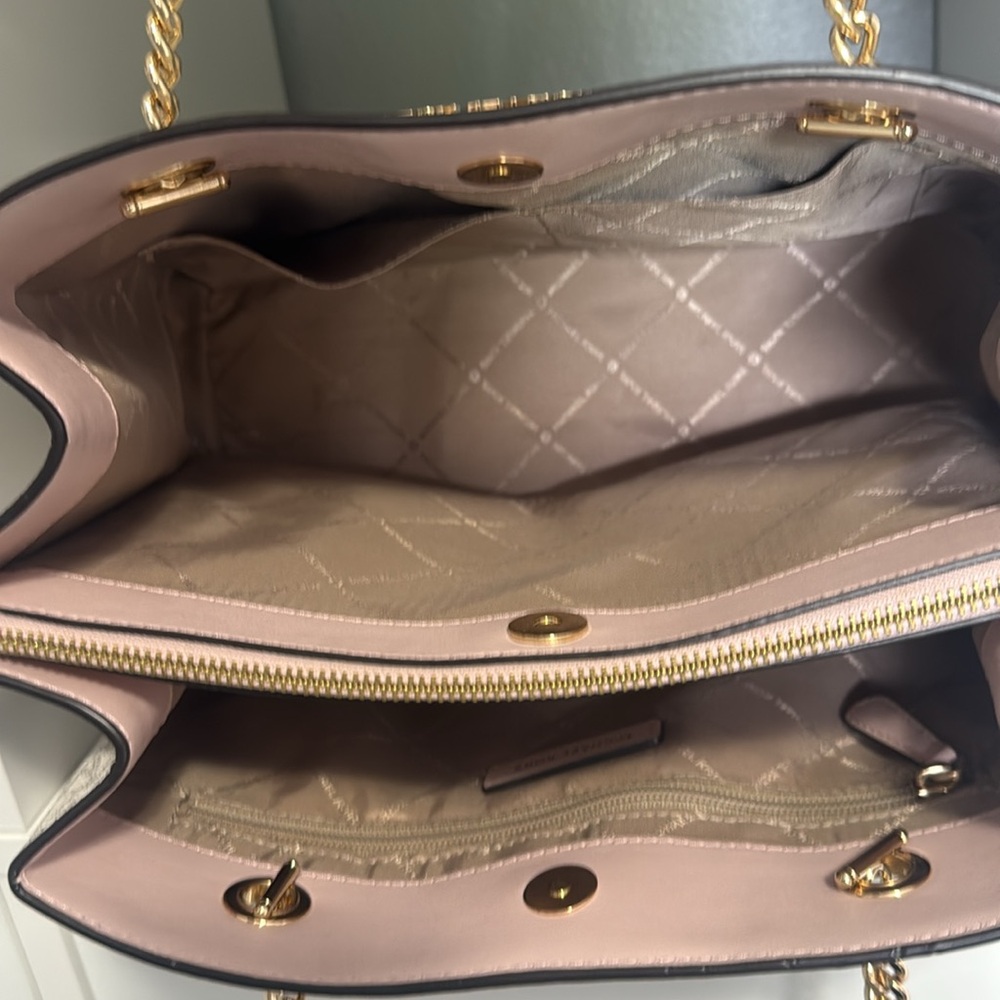 Michael Kors Teagan Large Logo Cream and Powder Blush Long Drop Satchel - Picture 6 of 16